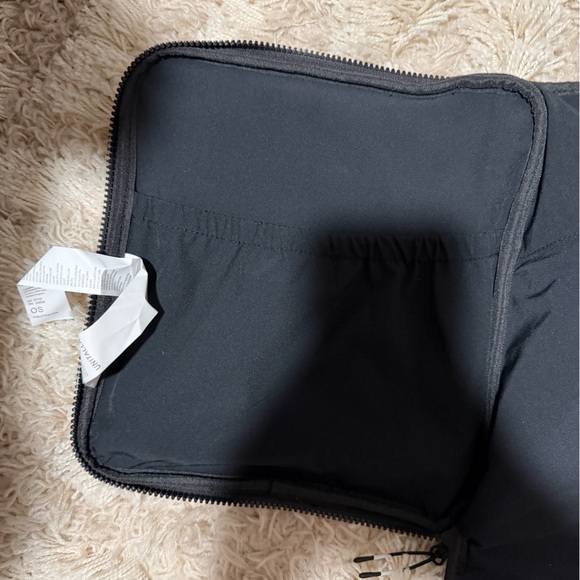 Fabletics Black Travel Bag - Picture 3 of 12